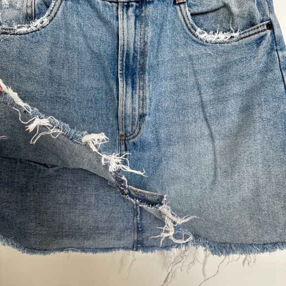Zara Authentic Denim Frayed Jean Skirt - size 26 - Picture 2 of 5